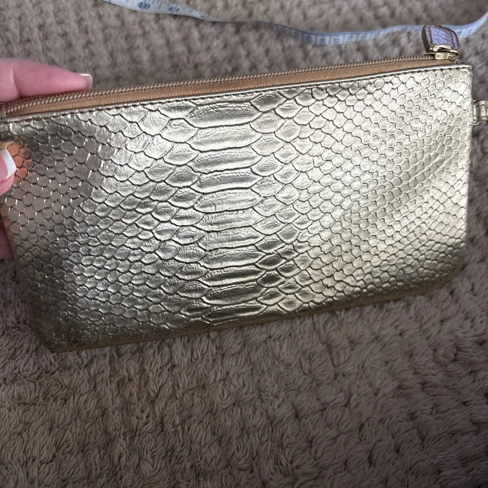 Sharif Gold Croc Embossed Makeup Bag/Clutch Wrist Strap Evening Bag